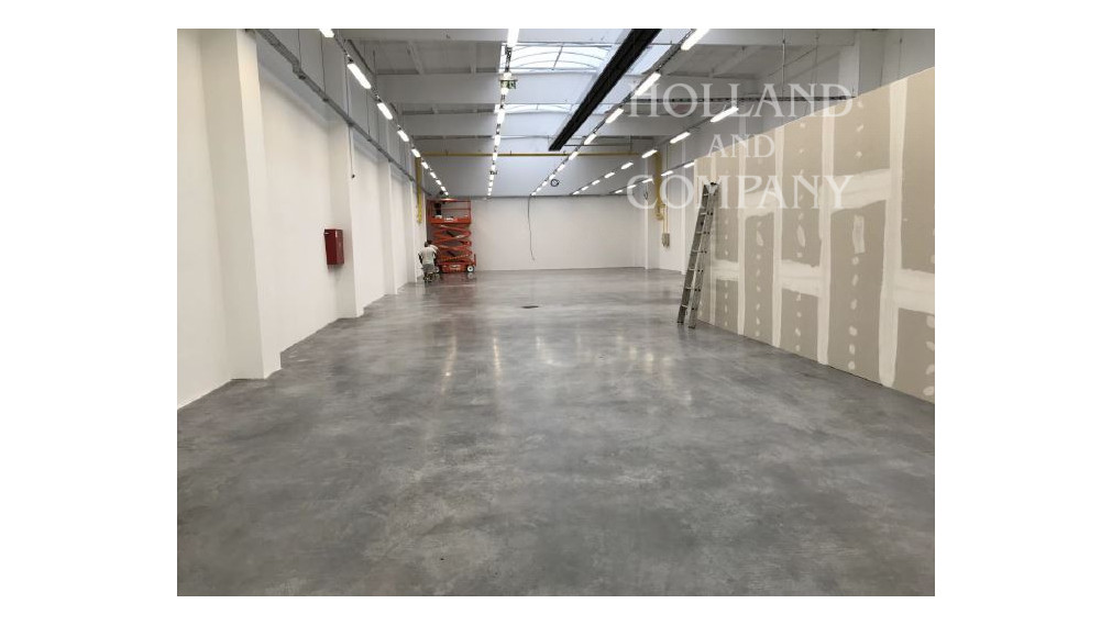 Warehouse space in Bratislava - Gogoľova- 470 m2